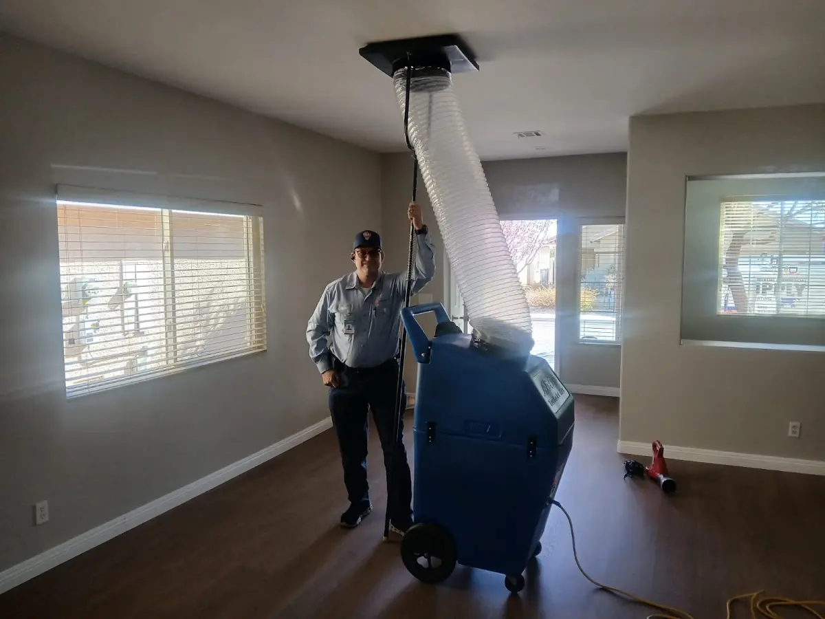 Professional AC Repair work inside a Santa Clarita home